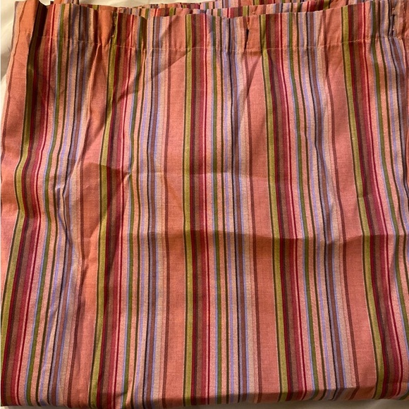 Multicolor Mexican Serape Inspired Stripes 3D Vertical Lines Shower Curtain - Picture 1 of 6